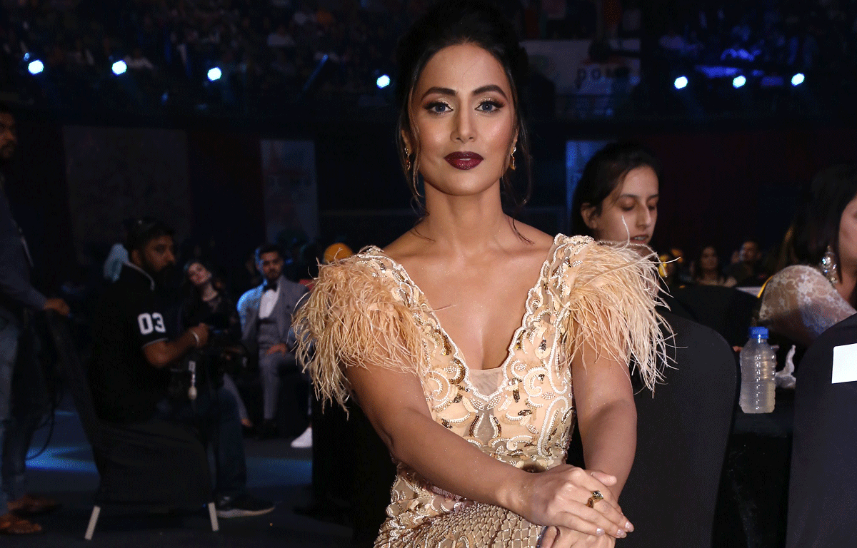 Hina Khan’s comeback at Star Parivaar Awards 2018