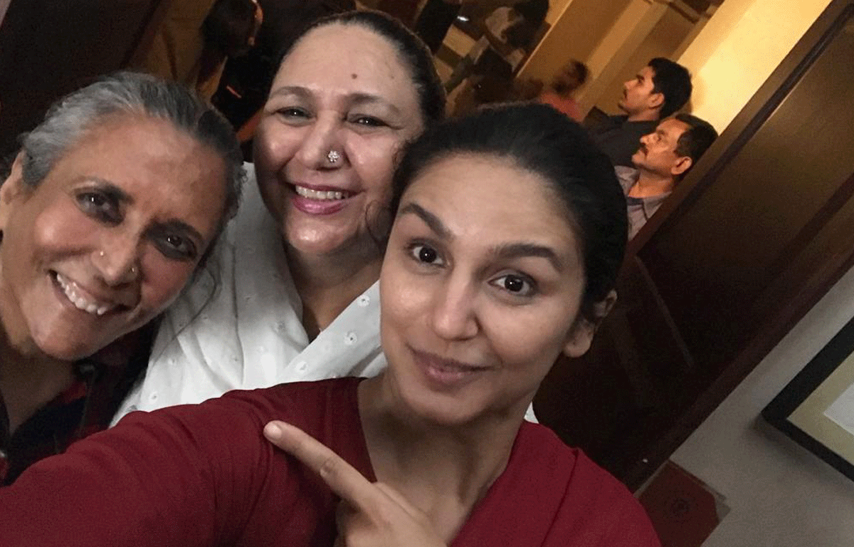 All Eyes On Deepa Mehta's Leila Starring Huma Qureshi !