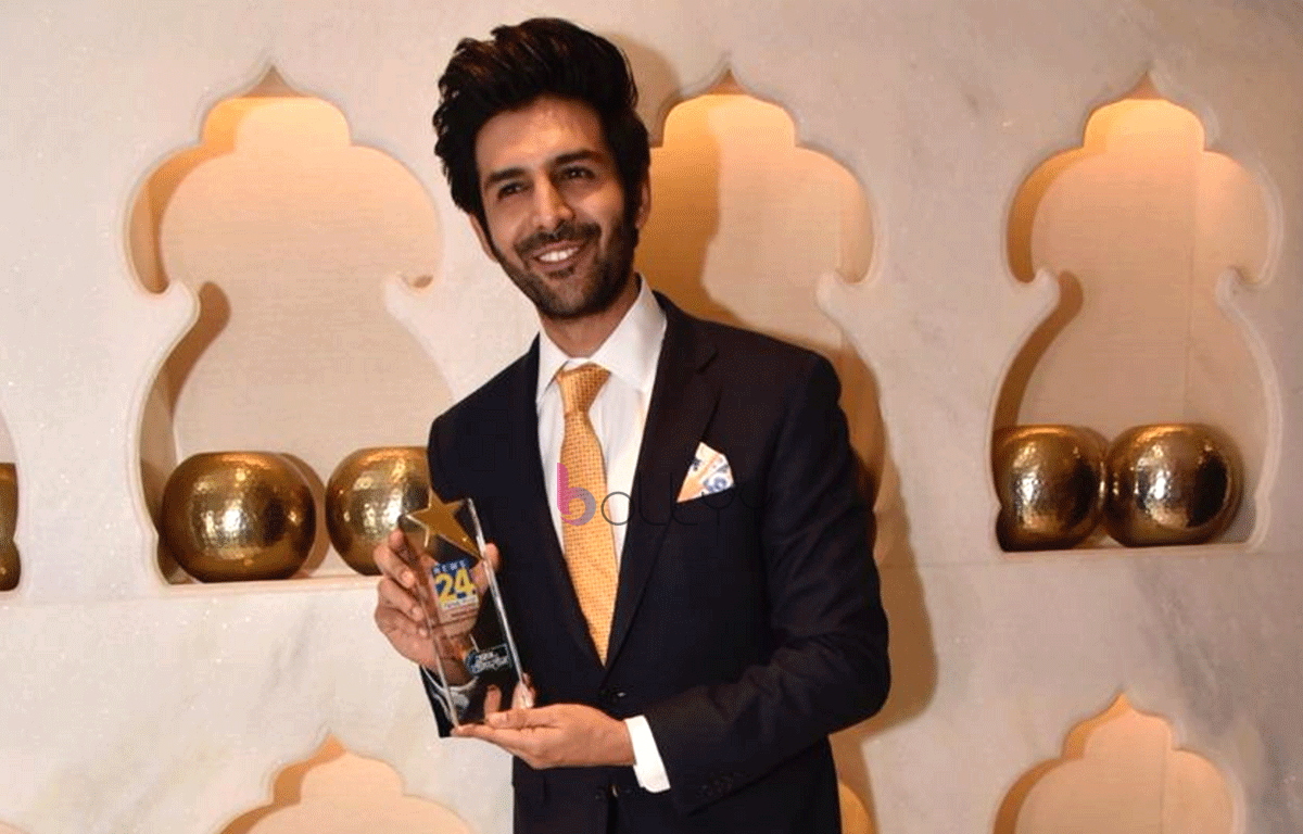 Kartik Aaryan Gets The 'Rising Star Of The Year Award' By The Vice-President Of India In The Capital