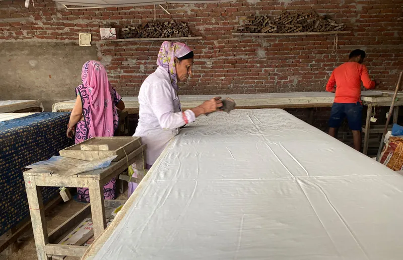 women workers at moora