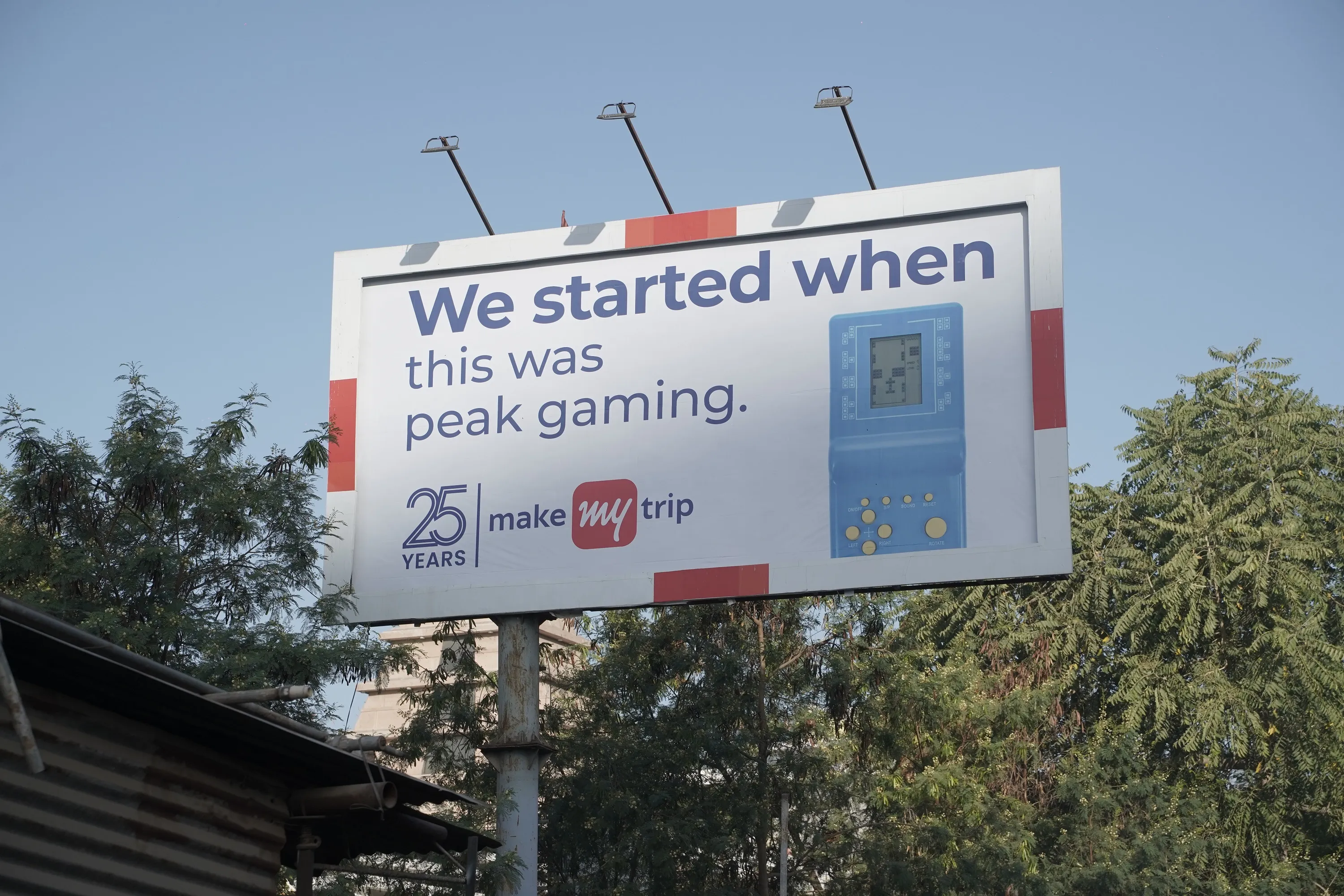MakeMyTrip OOH