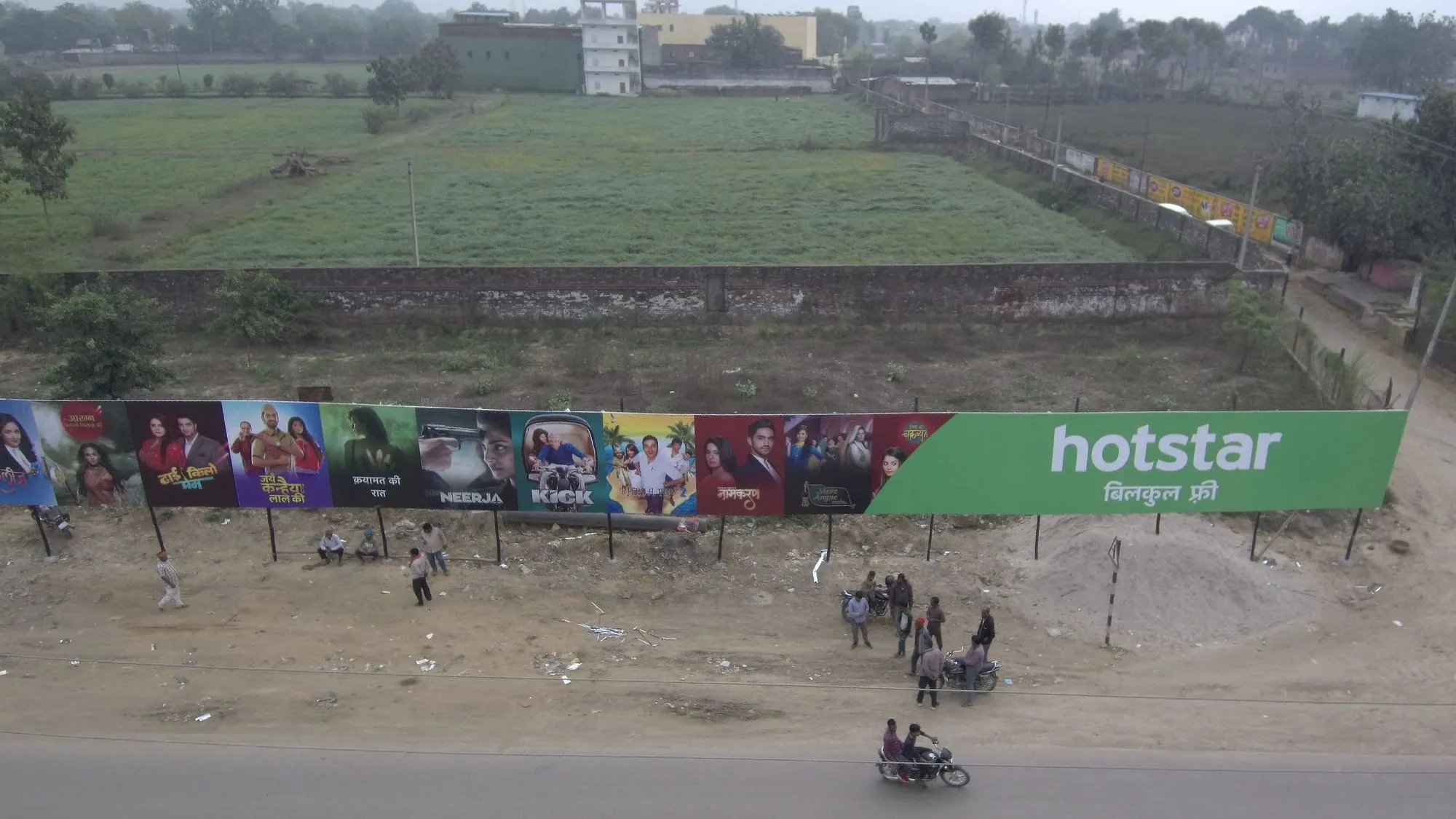 Hotstar's 1000 ft long billboard  Hotstar