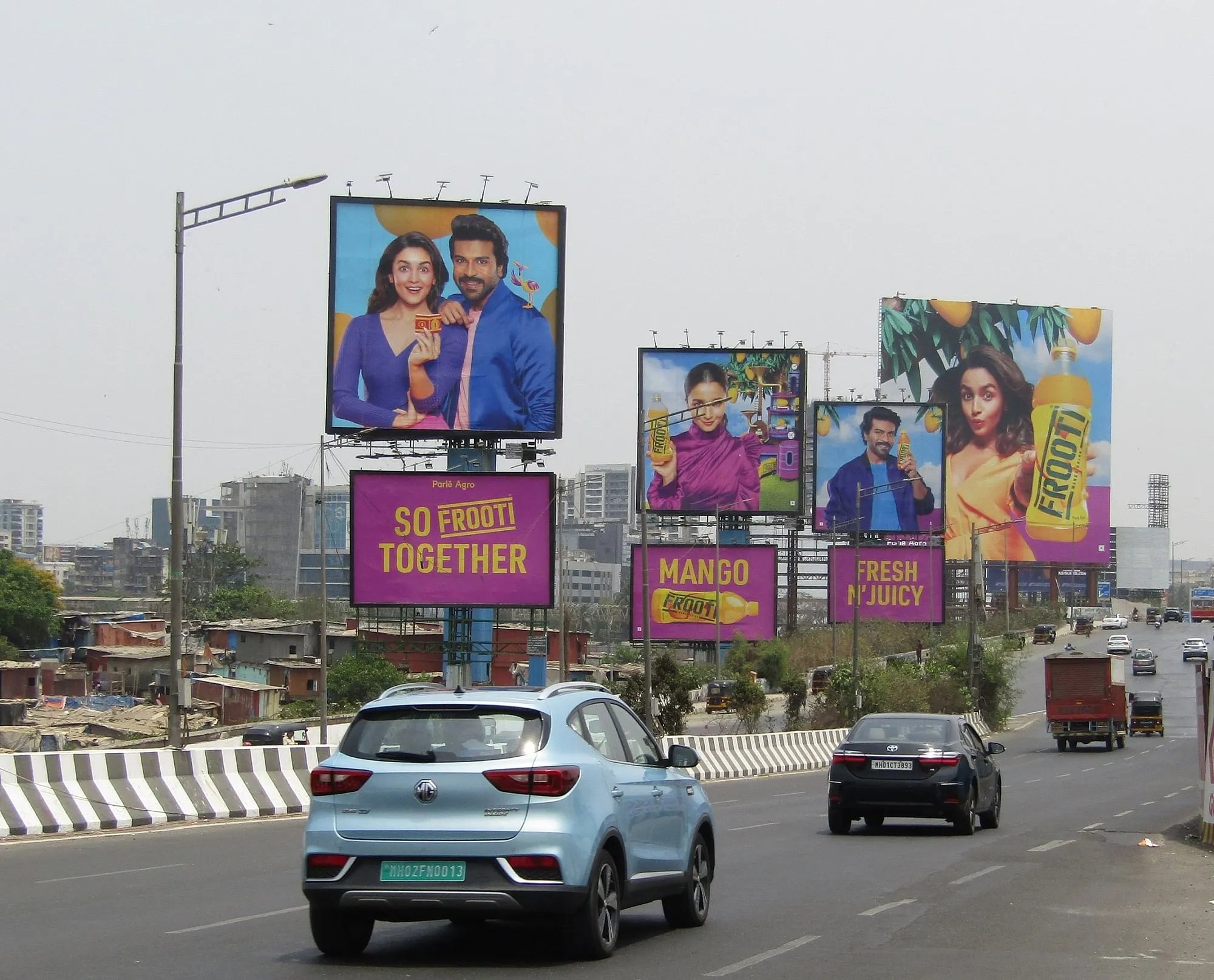 Frooti's OOH ads in Mumbai  