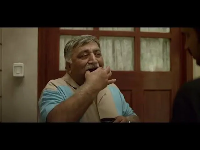 Swiggy Uncle in Swiggy's ad  