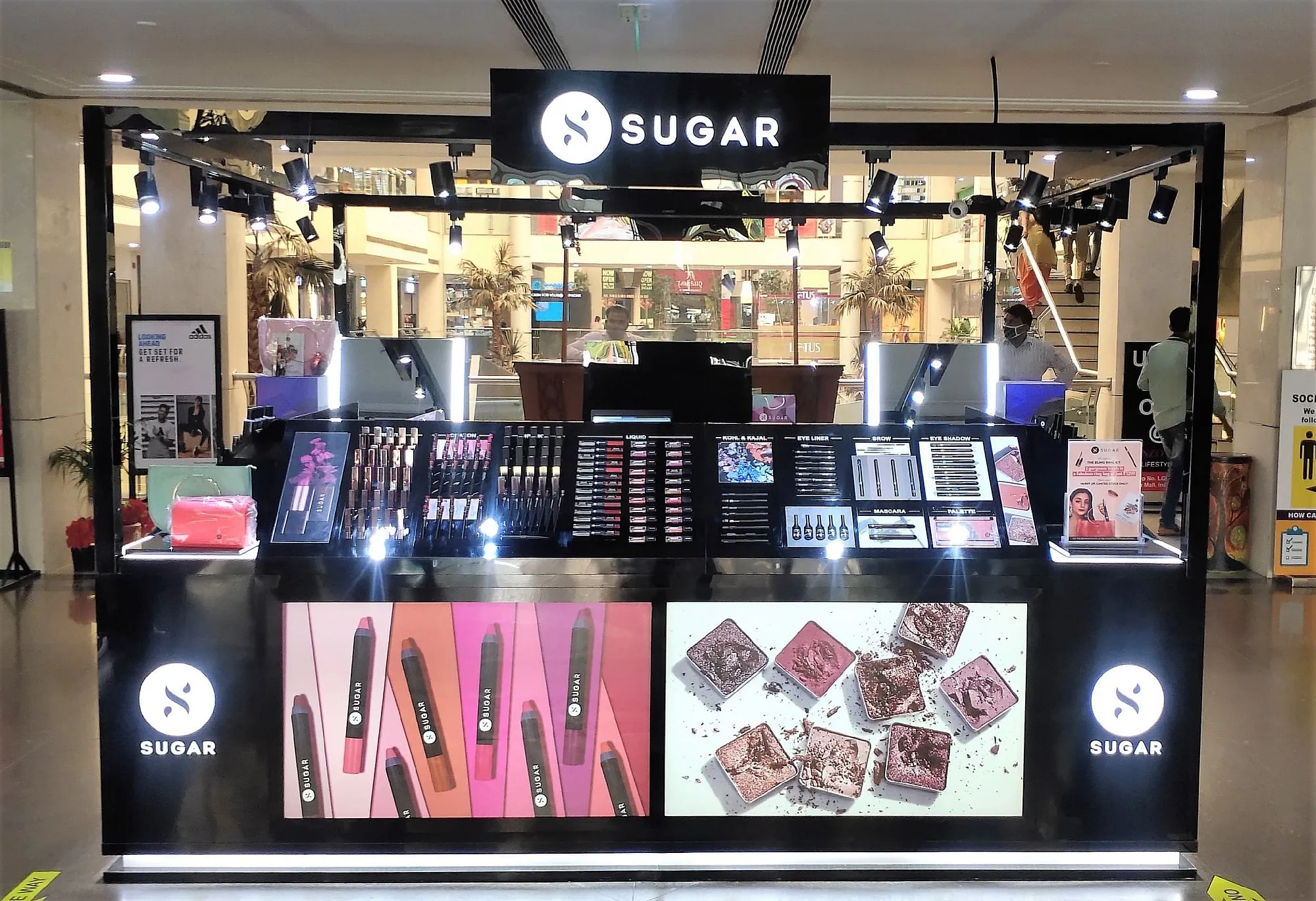 A SUGAR kiosk in a mall  