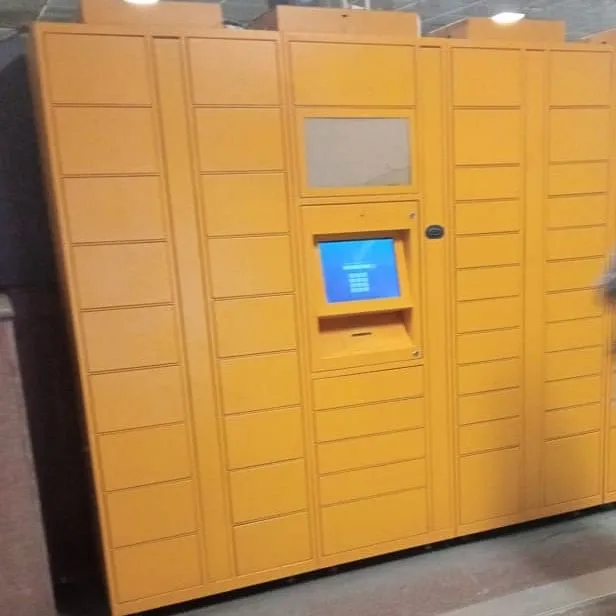 The smart lockers as spotted on Metro stations  