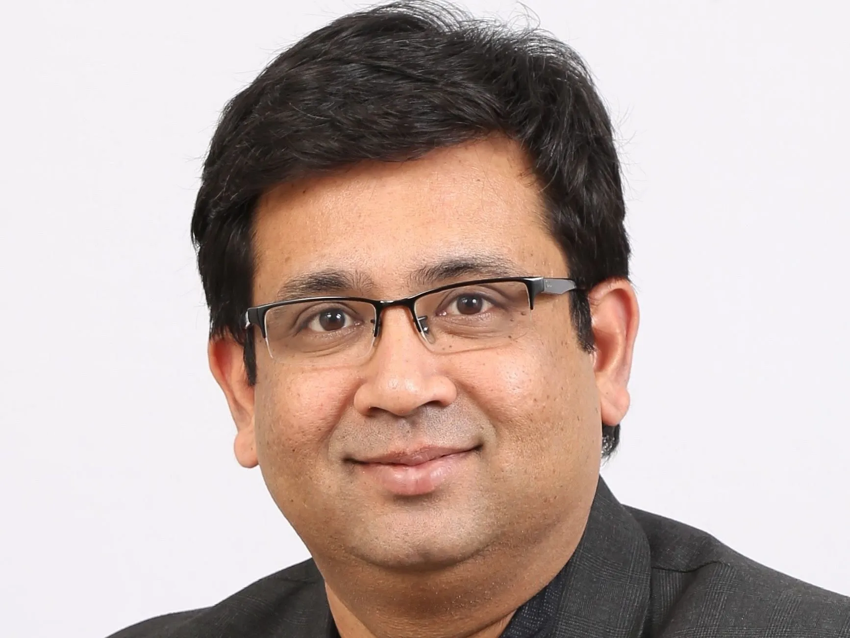 Vinit Karnik  