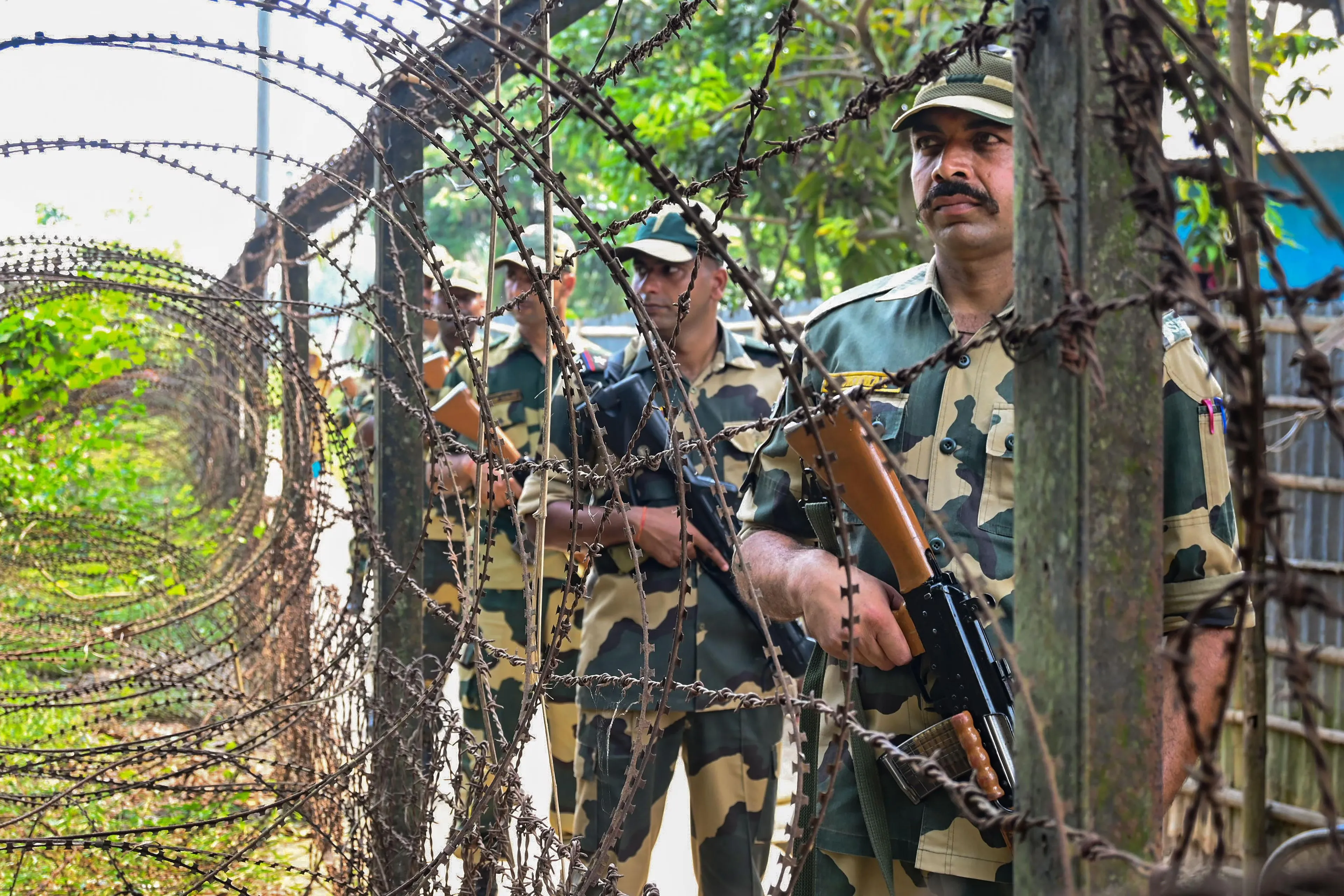 indobangladeshborder-ezgif.com-avif-to-jpg-converter