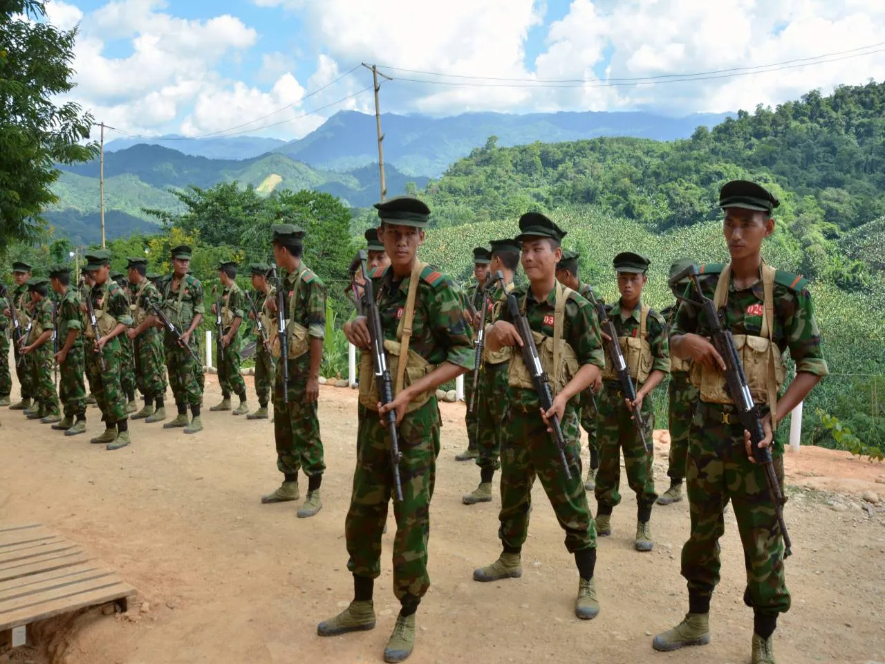 Kachin_Independence_Army_cadets_in_Laiza_(Paul_Vrieze-VOA)