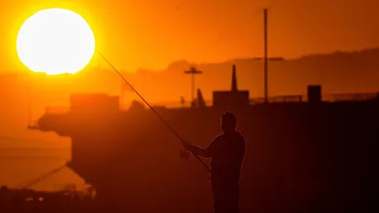 APTOPIX-California-Heat-Wave-Weather-0_1719932518318_1735555978075