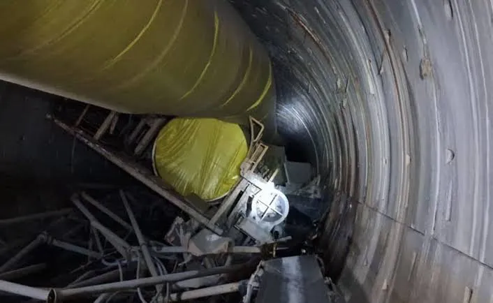 TUNNEL 
