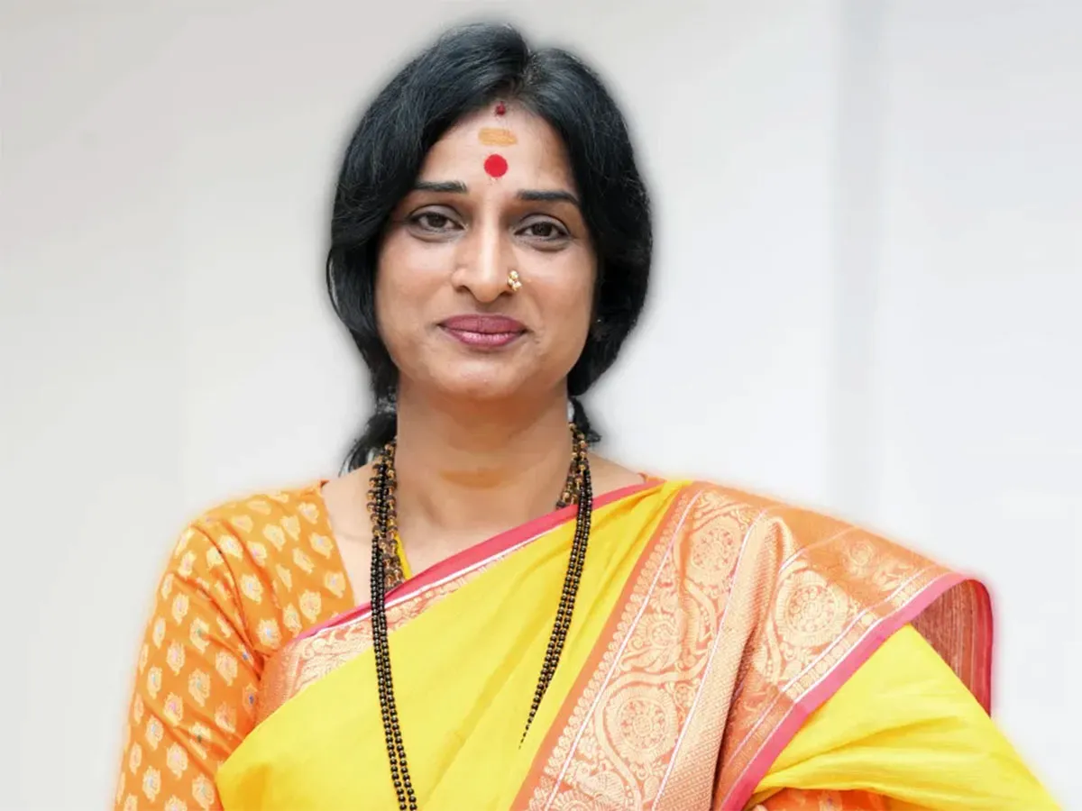 Madhavi-Latha-Kompella.jpg