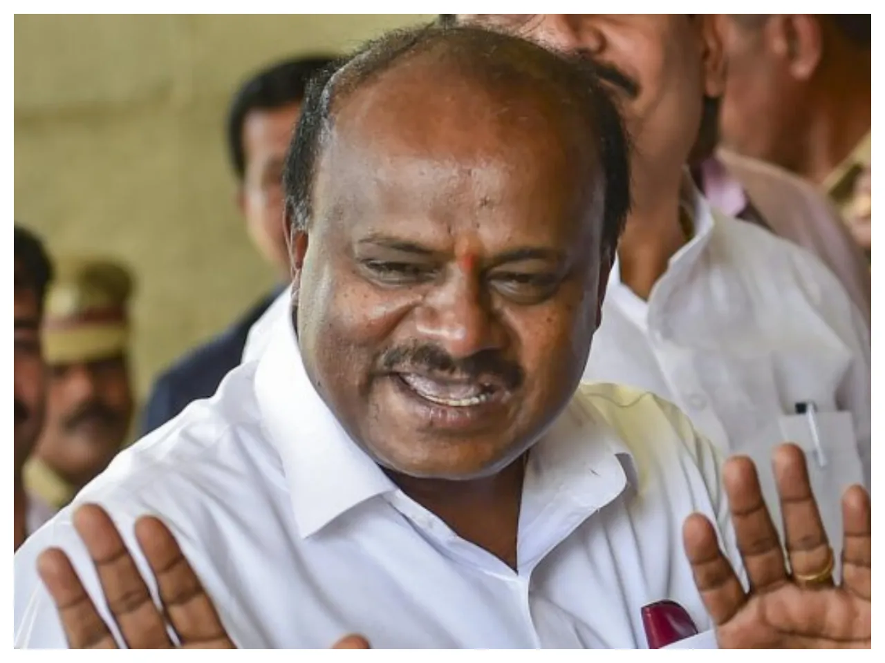 H D Kumaraswamy