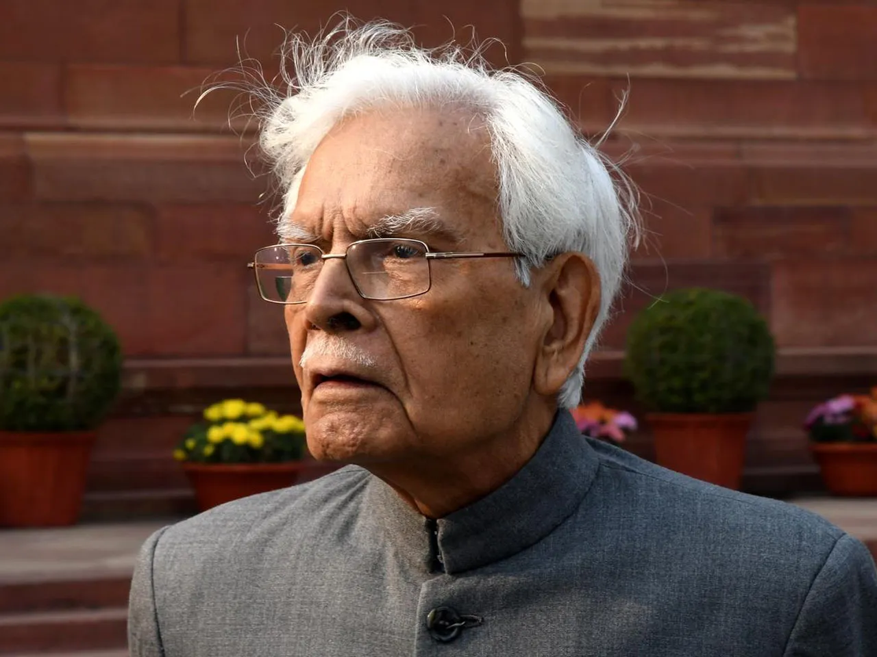 natwar singh l.jpg