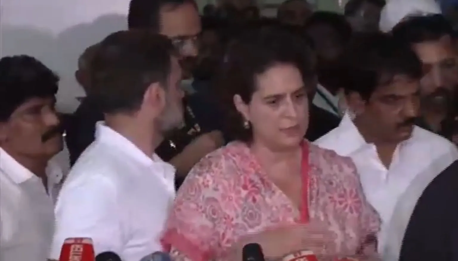 priyanka gandhi vardhra