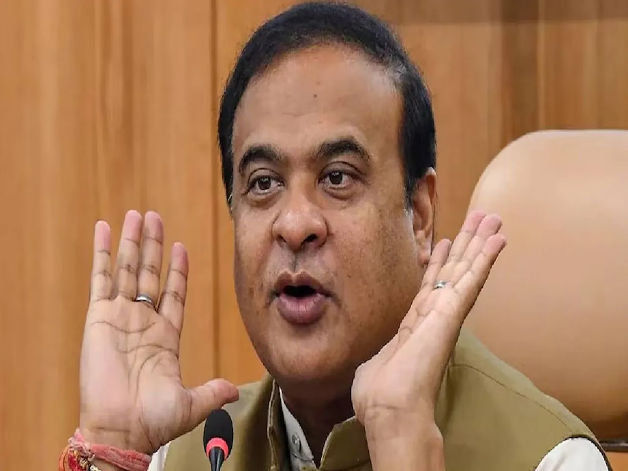 himanta biswa sharmaq2.jpg