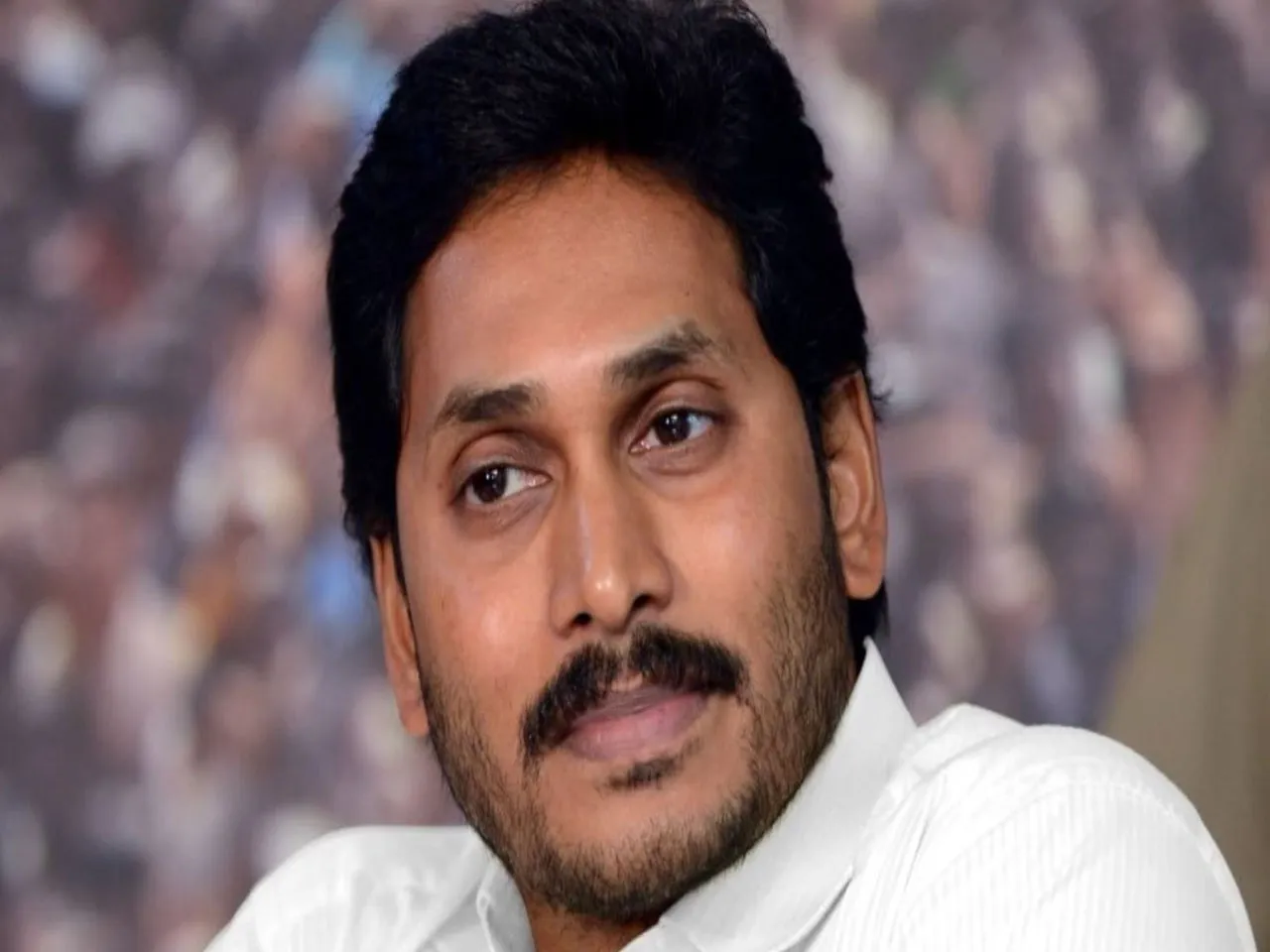 ys jagan mohan reddyq1.jpg