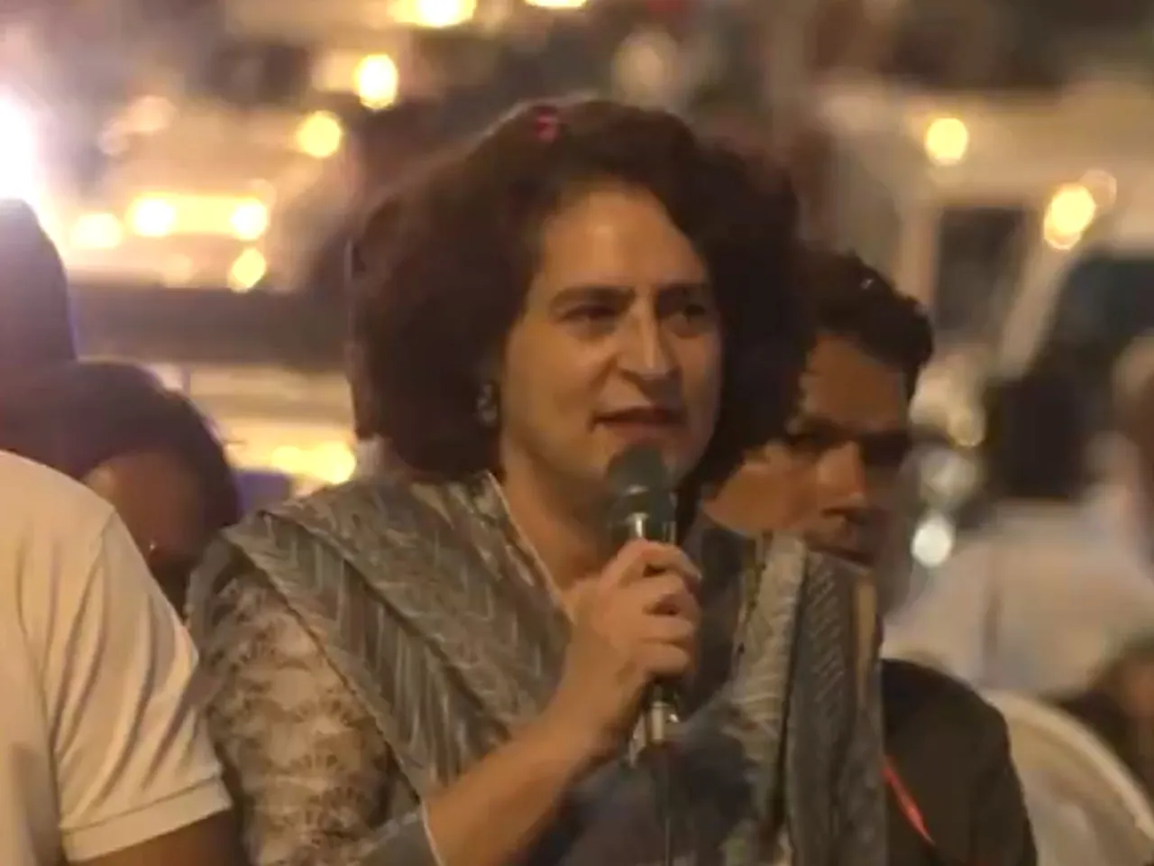 priyankagandhi bhj.jpg