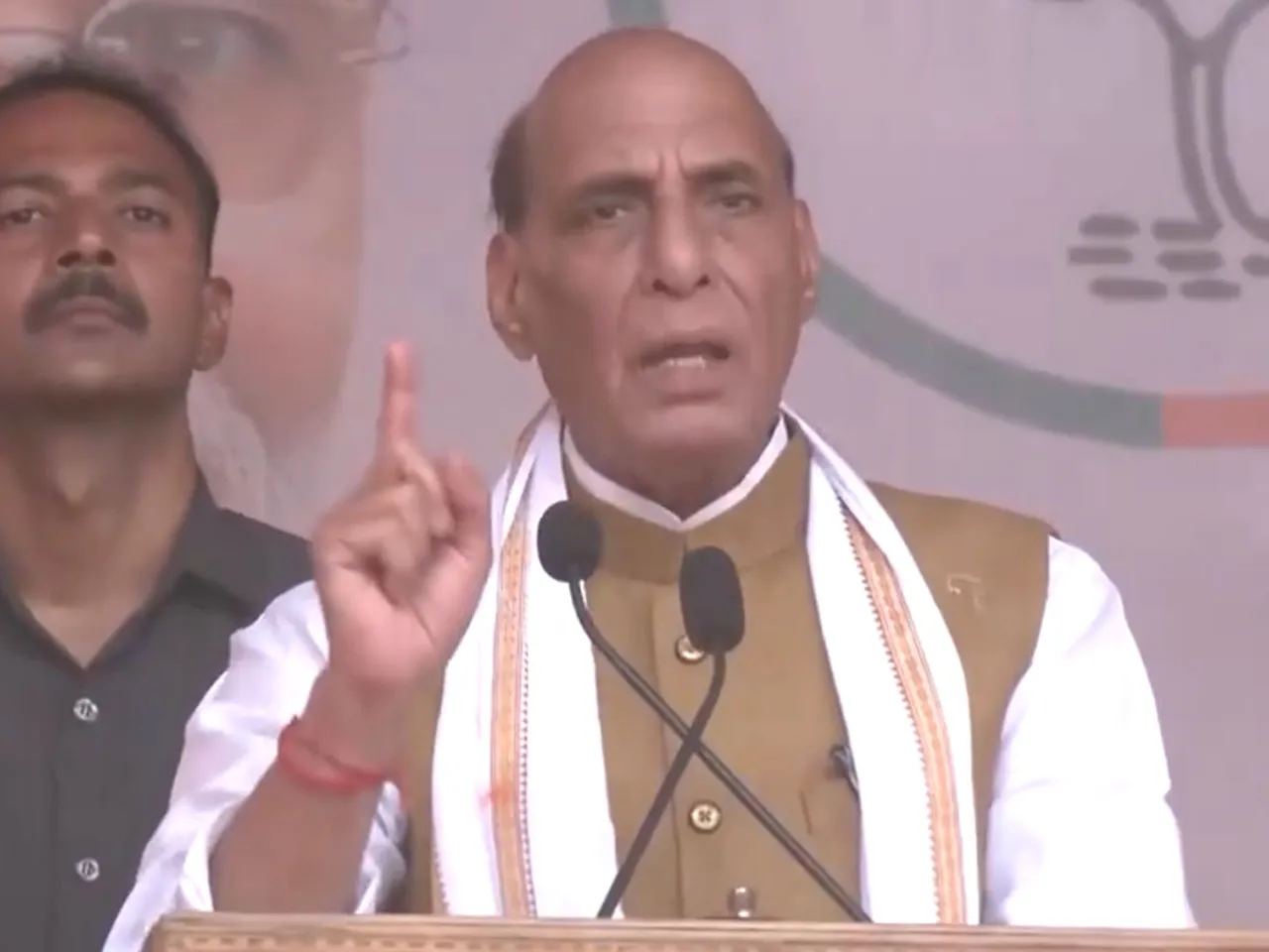 rajnathhui3.jpg