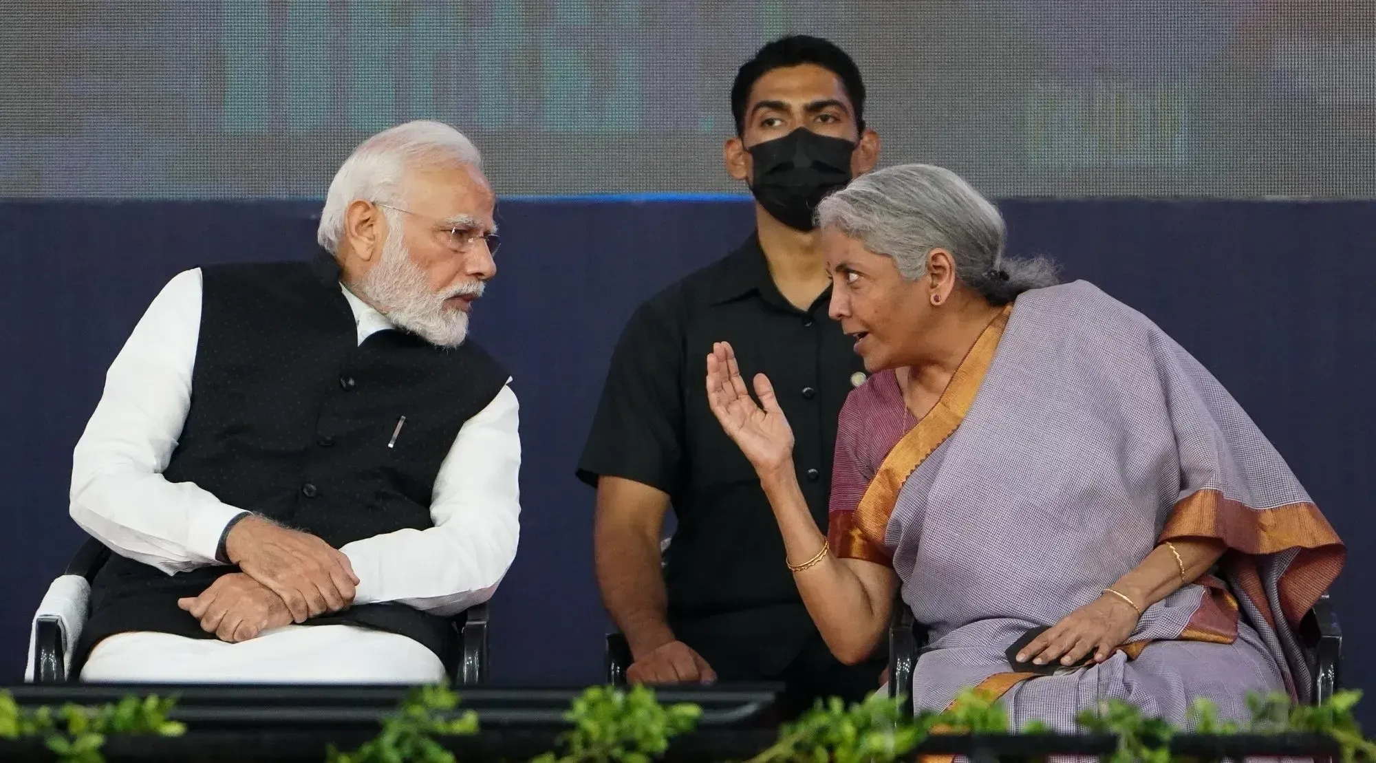 modi and nirmala