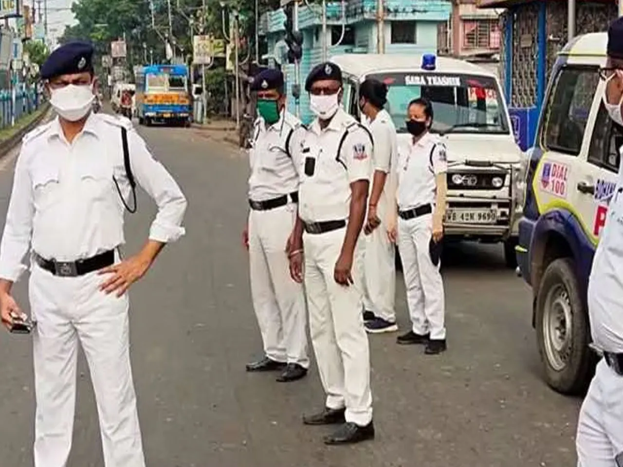 kolkata policeq1.jpg