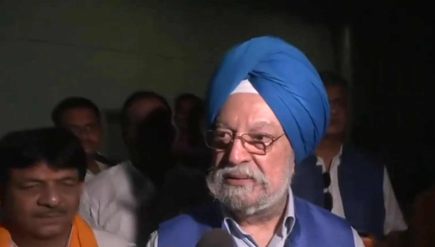 hardeep puri 2.JPG