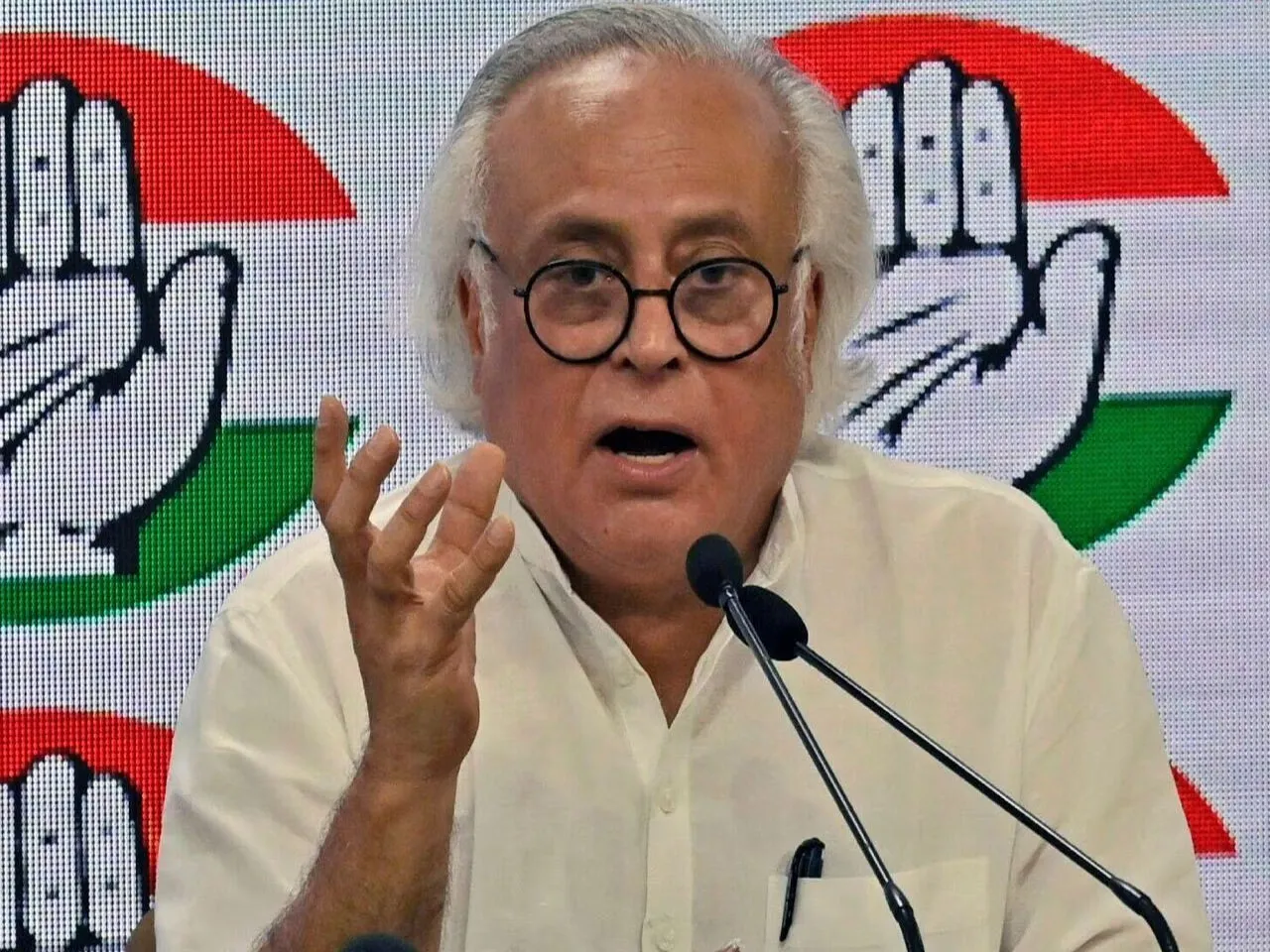 CONGRESS JAIRAM RAMWSH.jpg