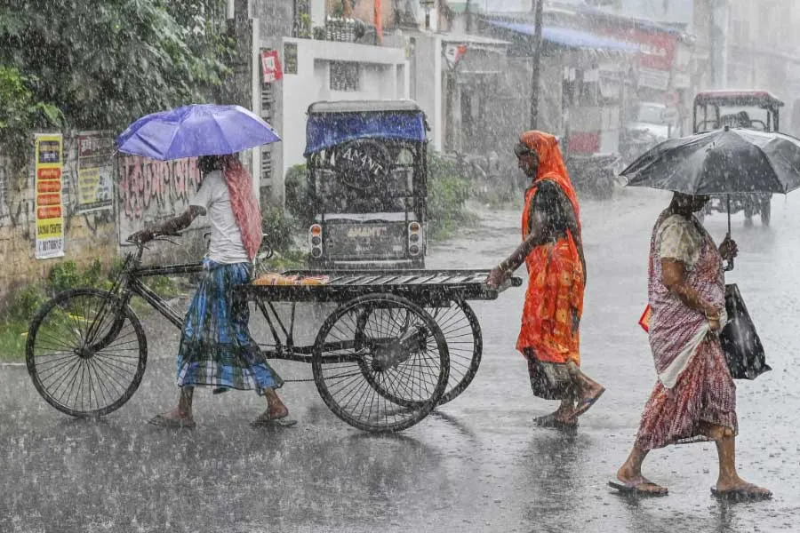 West Bengal Weather Update | Weather office forecasts heavy rain in North  Bengal districts dgtl - Anandabazar