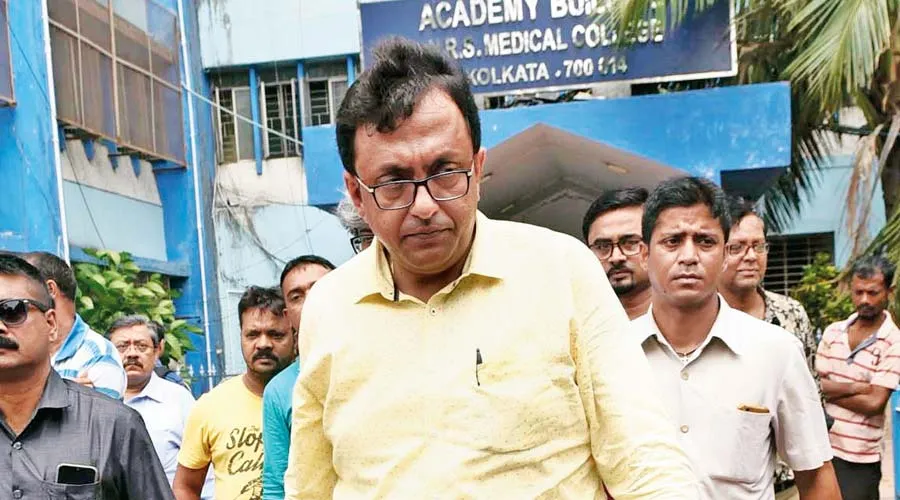 Santanu Sen | Centre to move suspension motion against TMC MP Shantanu Sen  for snatching papers from IT minister - Telegraph India