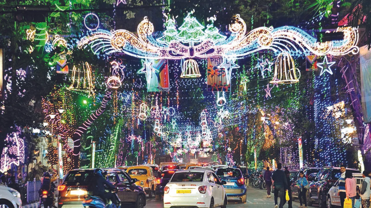 3,000 Cops To Be On Duty In Park Street Zone During Festive Days | Kolkata  News - Times of India