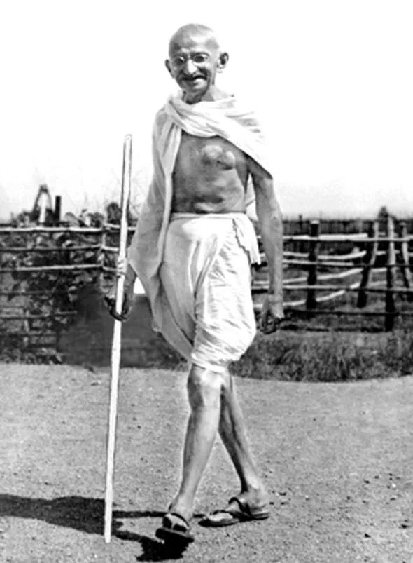 The Extraordinary Life and Times of Mahatma Gandhi – Part 13 | Indo  American News | Bijzondere mensen, Geschiedenis, Mensen