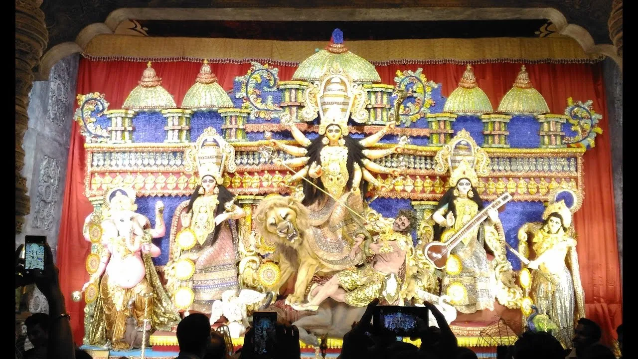 Durga Puja 2016 - Sree Bhumi Sporting Club, Kolkata