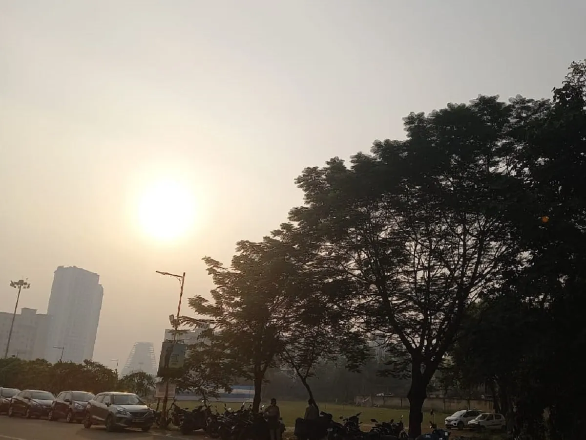 West Bengal Weather Update: উত্তরবঙ্গে ভারী বৃষ্টি আর দক্ষিণবঙ্গে চরম  অস্বস্তি ! উইকেন্ডের আগে চার ডিগ্রি সেলসিয়াস তাপমাত্রা বাড়বে দক্ষিণবঙ্গে  ...