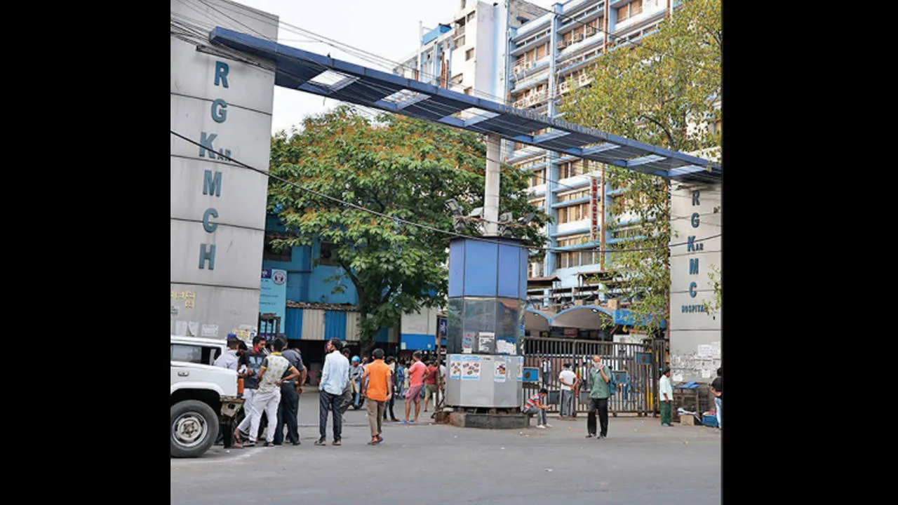 Now, RG Kar shuts male medicine ward in Kolkata | Kolkata News - Times of  India