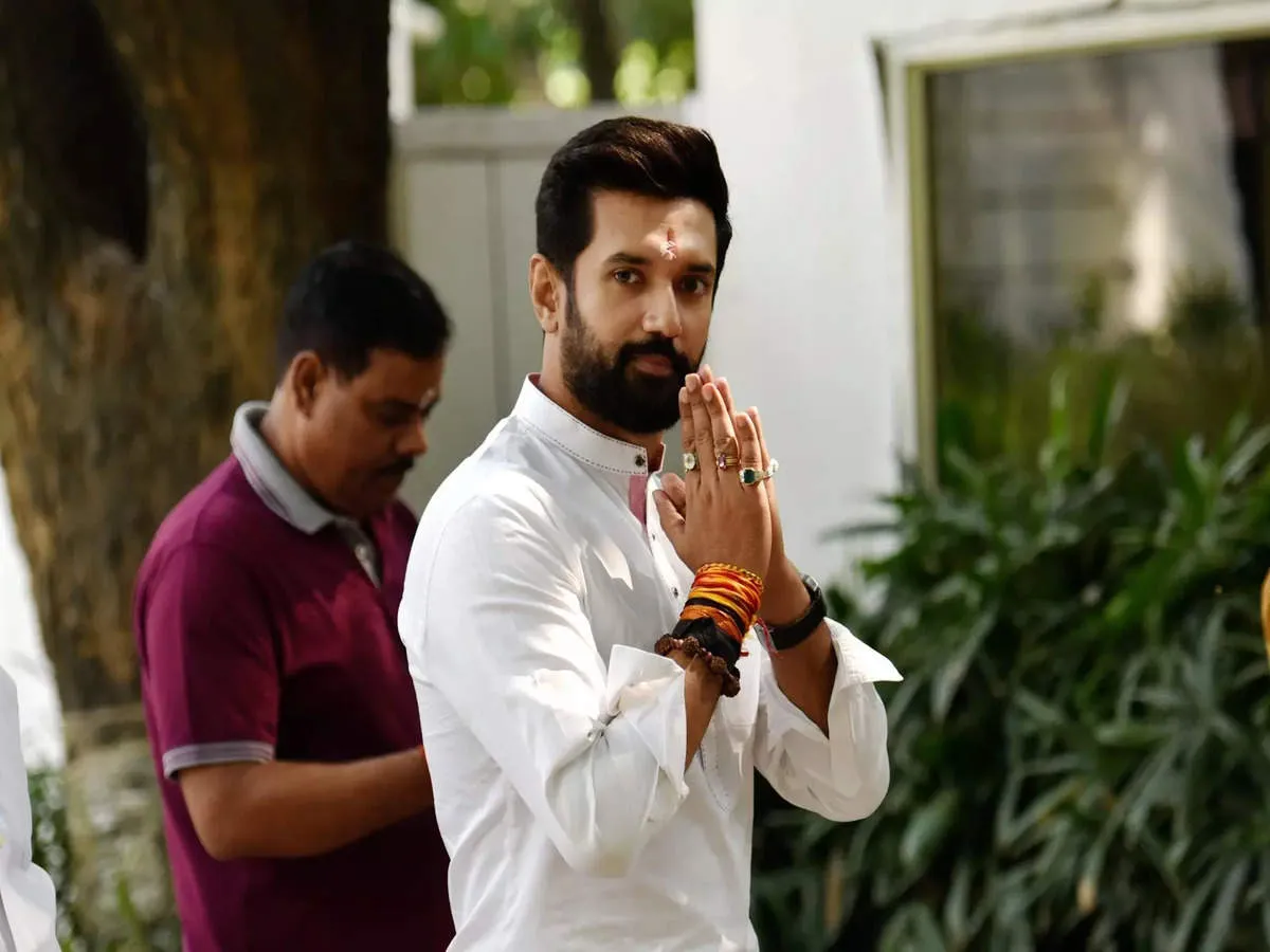 chirag paswan: Chirag Paswan thanks EC for allotting LJP (Ram Vilas) as his  party's name, announces bypoll candidates - The Economic Times