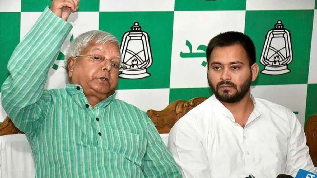 Delhi court summons Lalu, Tejashwi Yadav, others in land-for-jobs case -  India Today