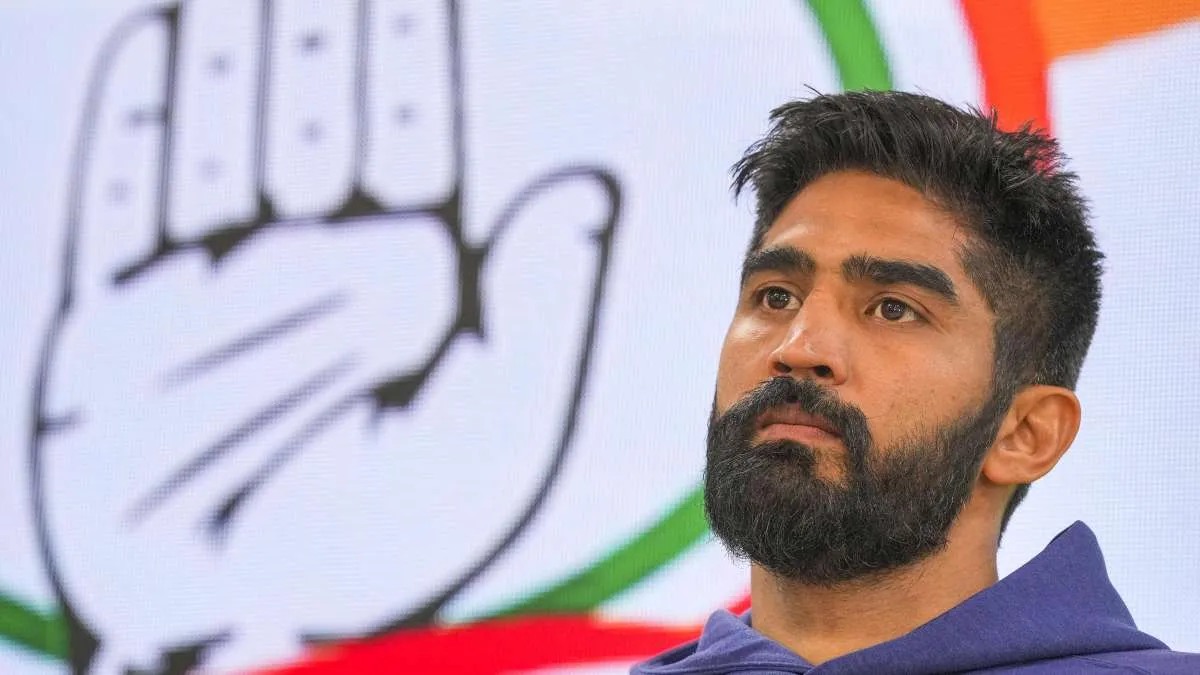 Vijender Singh, boxer and Congress member, to join BJP shortly ahead of Lok  Sabha Elections 2024 – India TV