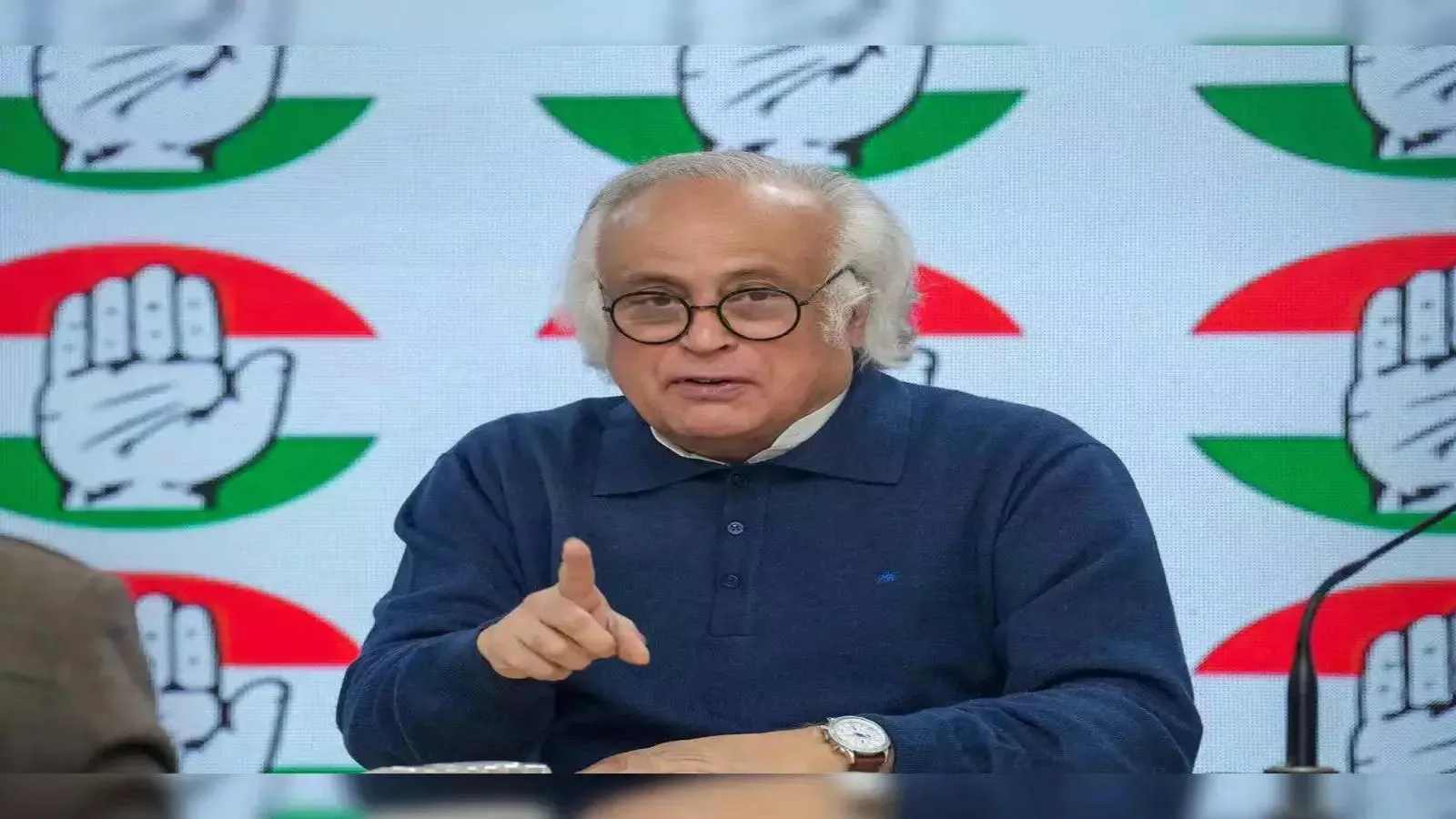 Jairam Ramesh: PM Modi maintaining 'studious silence' on key issues  affecting people of UP: Congress' Jairam Ramesh - The Economic Times