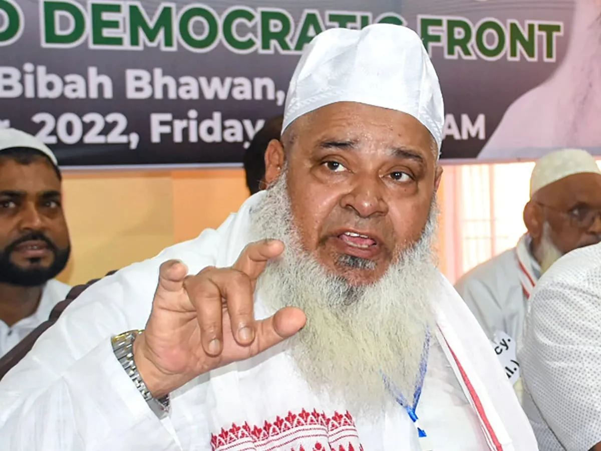 Assam Congress Files FIR against AIUDF Chief Badruddin Ajmal over  'Derogatory Comments' - News18