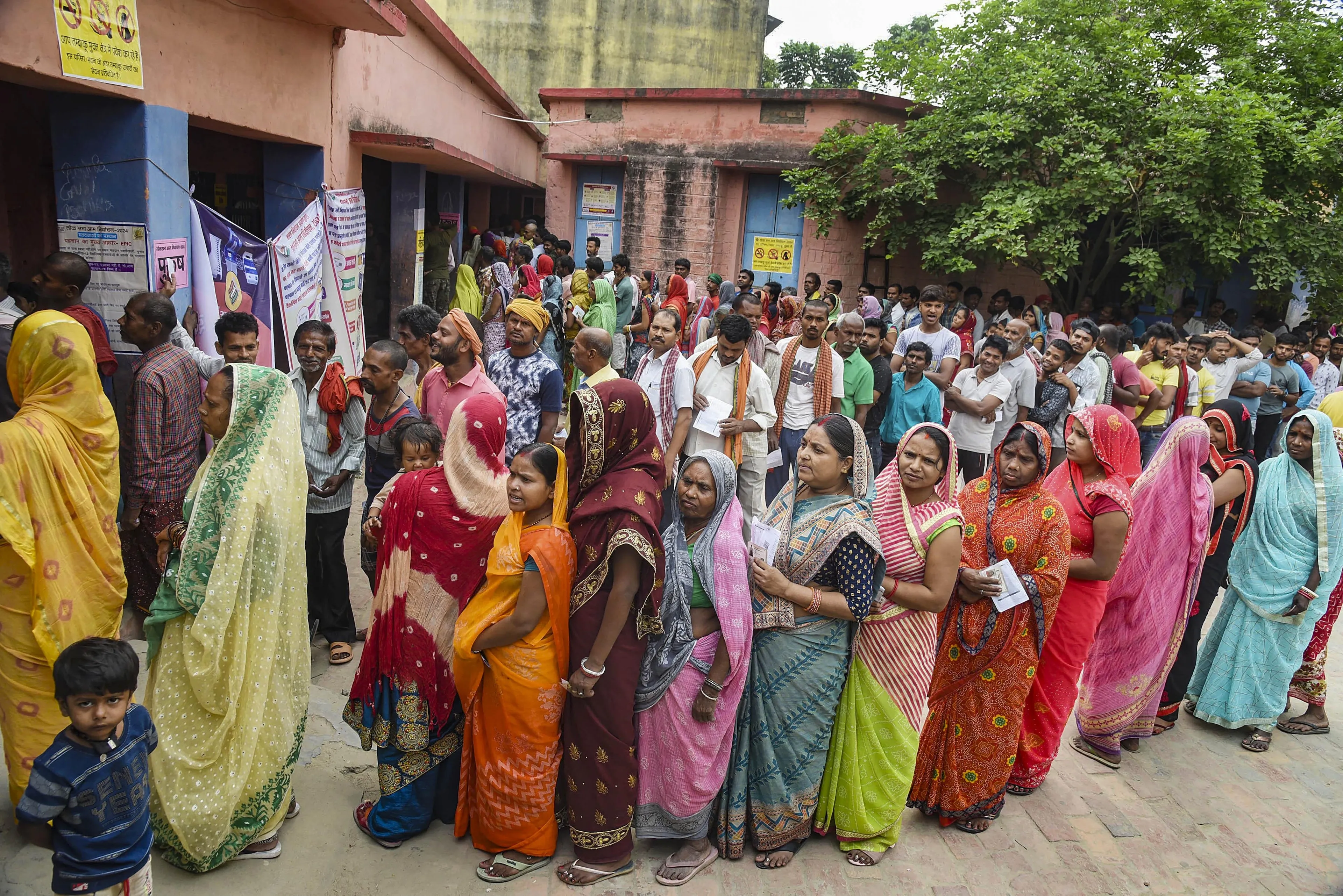 LS elections: Incidents of violence mar 3rd phase polling in Bengal | Lok  Sabha Elections News - Business Standard