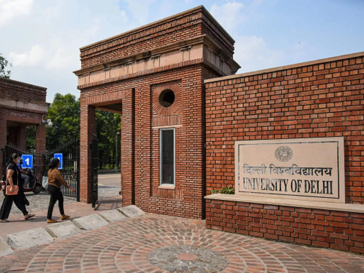 DU PG admissions: DU to start PG admissions for 2024-25 session from April  25 - The Economic Times