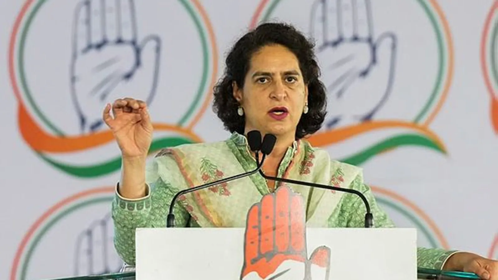 I brought Rajiv Ji home in pieces': Priyanka Gandhi at election rally in  Gujarat | India News - The Indian Express