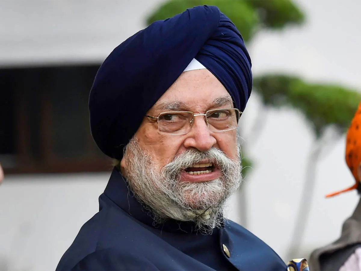 Hardeep Singh Puri: Hardeep Singh Puri appeals to protesting farmers to  resume talks with Centre - The Economic Times