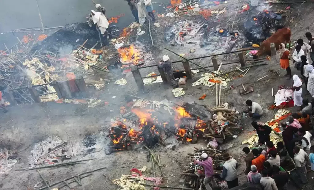 Manikarnika - The Burning Ghat, Varanasi - Tripoto