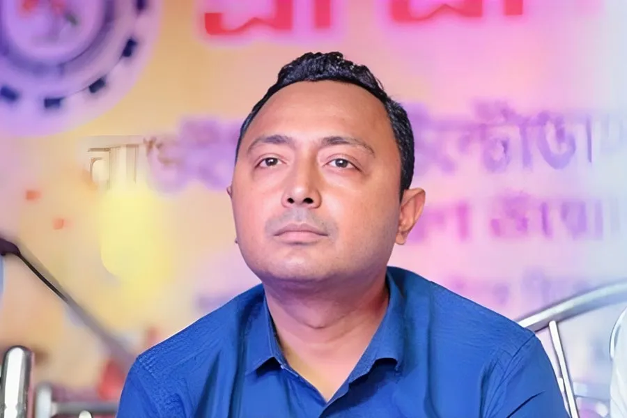 Bengal Recruitment Case | CBI takes TMC Councillor Debraj Chakraborty,  husband of Singer and MLA Aditi Munshi, to his another residence dgtl -  Anandabazar