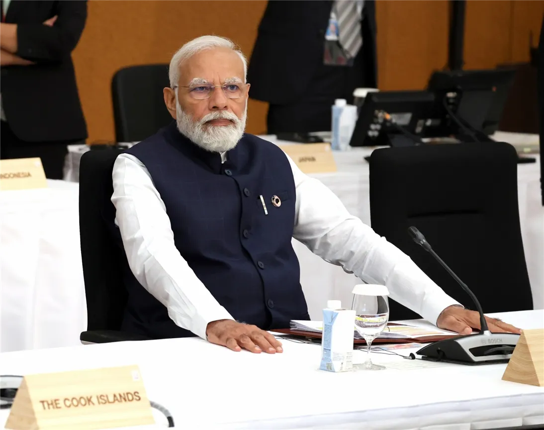 G7 Summit: PM Modi meets Zelenskyy for the first time after Russia-Ukraine  war | Zee Business