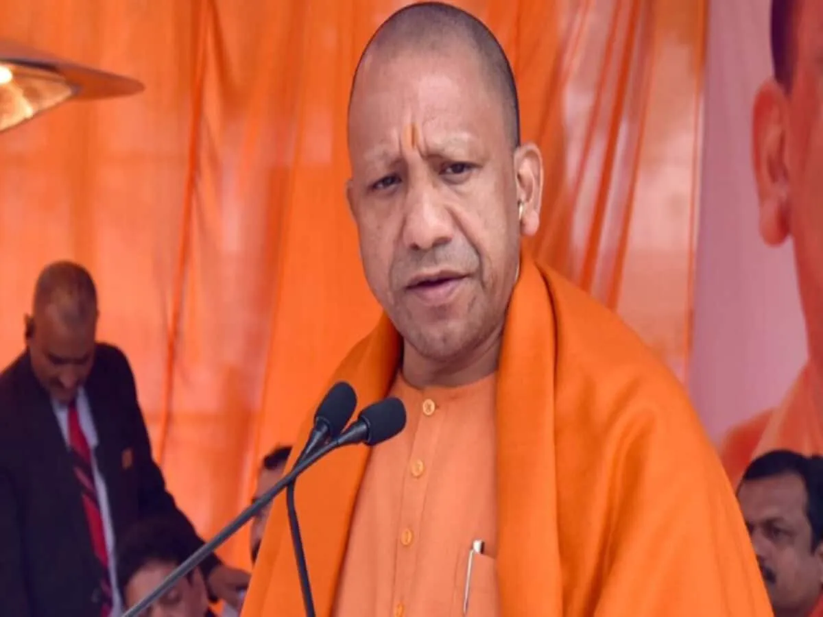 Religious Person Gives Good Results in Power UP Judge Praises CM Yogi  Adityanath - India Hindi News - सत्ता में धार्मिक व्यक्ति देता है अच्छे  परिणाम, यूपी CM योगी आदित्यनाथ की जज