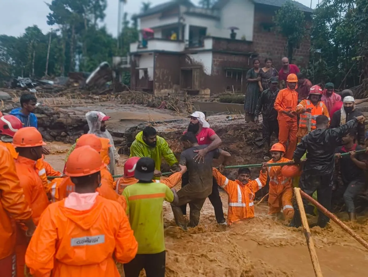 Wayanad landslides Highlights: At least 123 killed, several feared missing;  IMD issues red alert for Wayanad, neighbouring districts - The Hindu