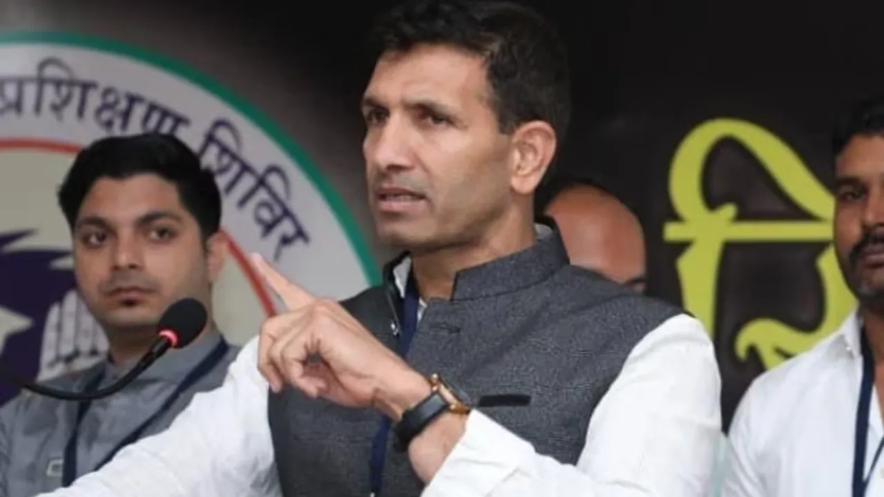 Who is Jitu Patwari, the new Congress chief for Madhya Pradesh | India News  - Times of India