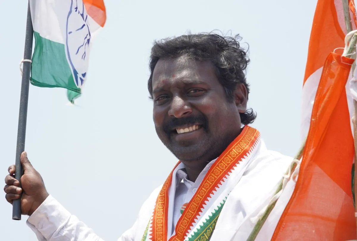 Congress ex-MP's son defeats BJP's Pon Radhakrishnan in Kanyakumari -  Rediff.com